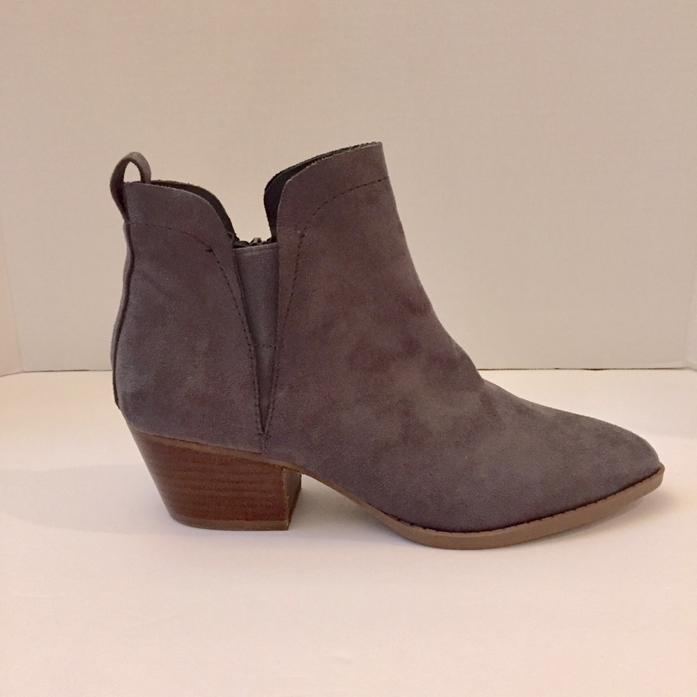 NEW CARLOS SANTANA BOOTS ANKLE GRAY 8.5 POINTY